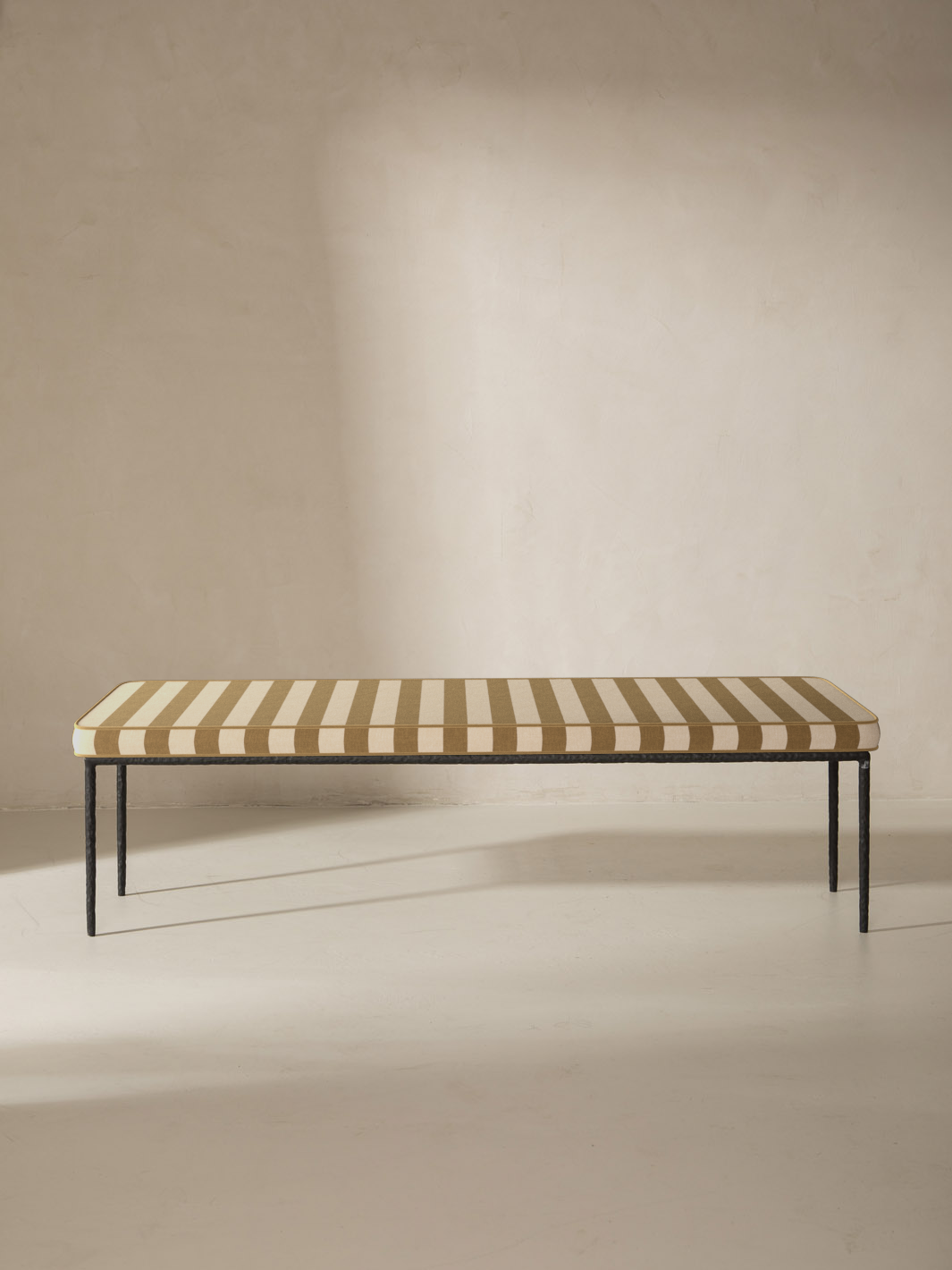 Medaillon bench cover 170cm Ochre and Beige