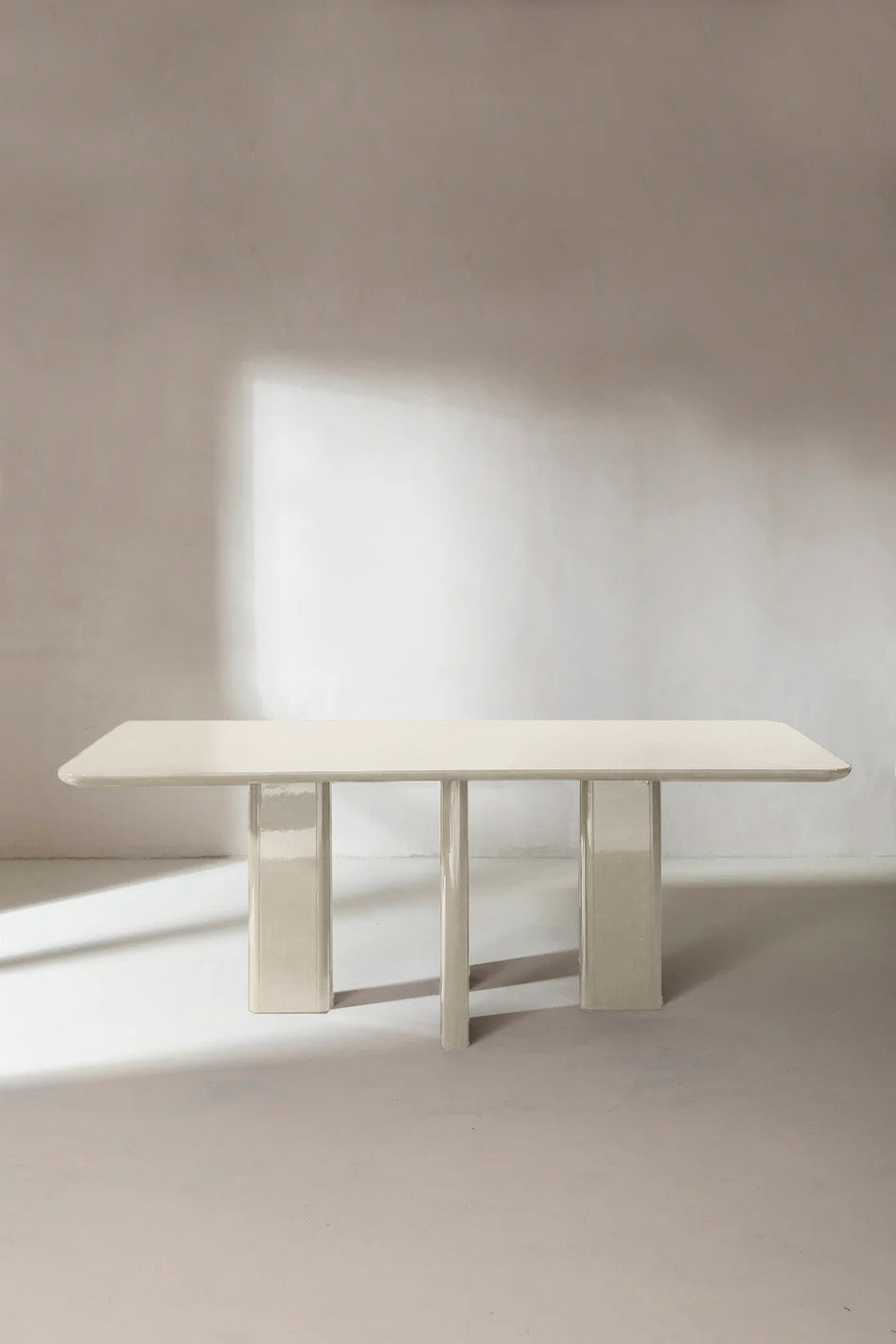 Mesa comedor lacada Blanca