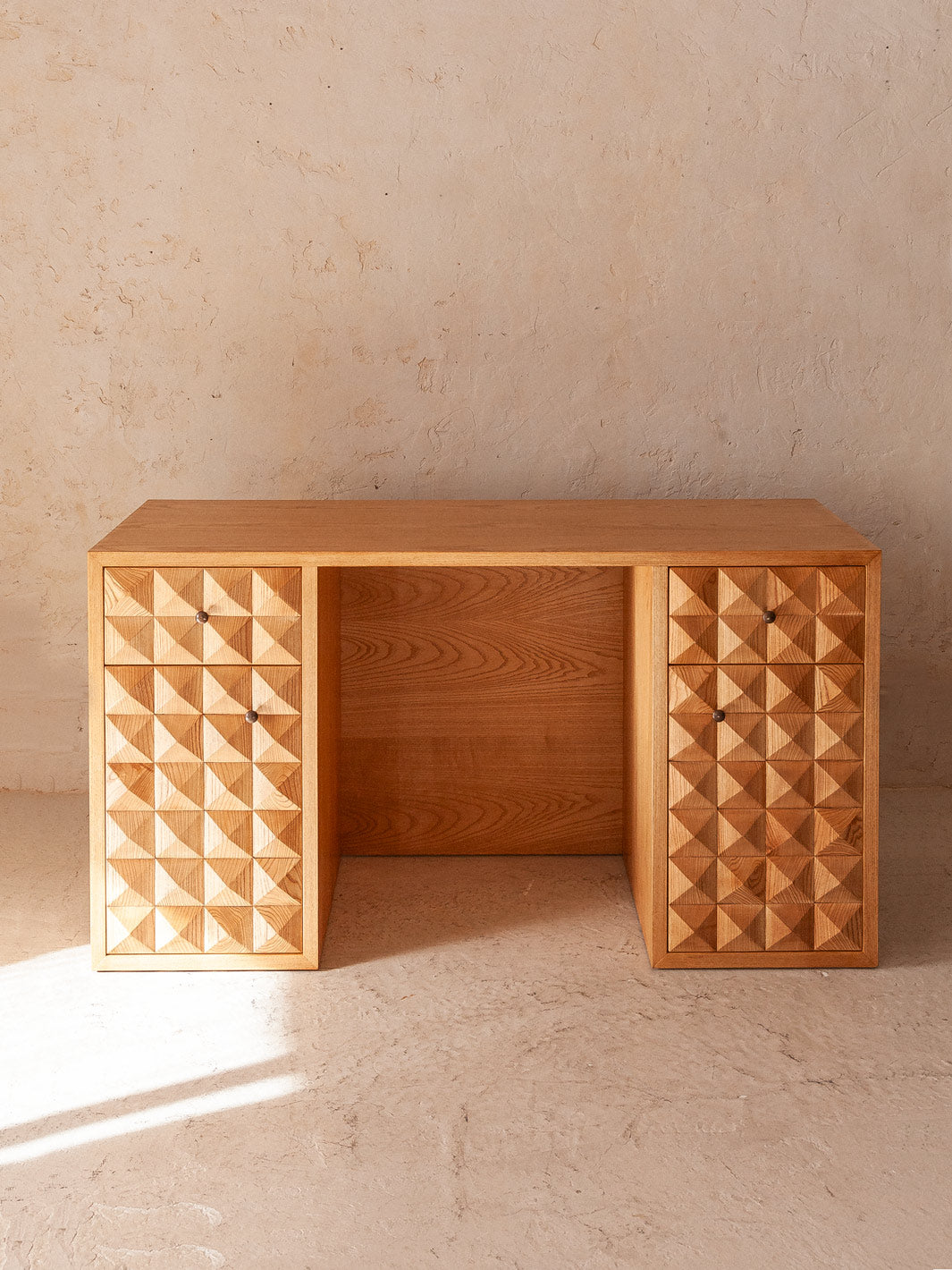 Italian fresno wood desk with squares
