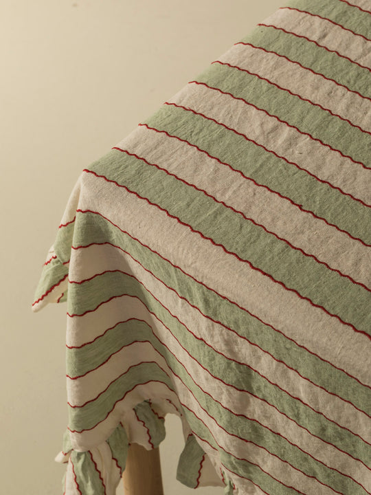 Marionette tablecloth pistachio