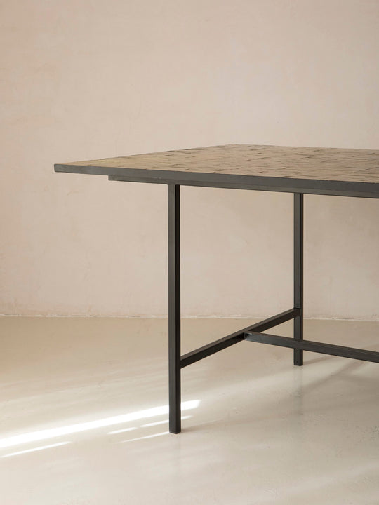 Zellige Minimal Olive Table