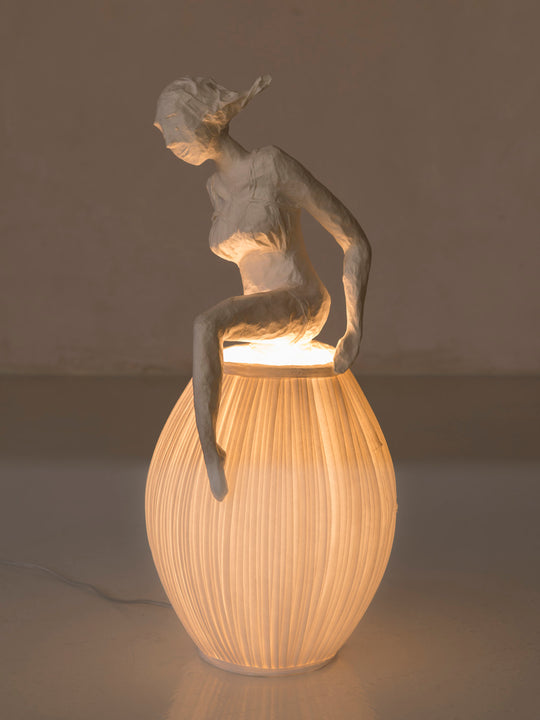 Lámpara Mademoiselle Hors de Sa Robe