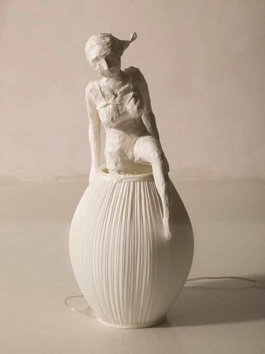 Lámpara Mademoiselle Hors de Sa Robe