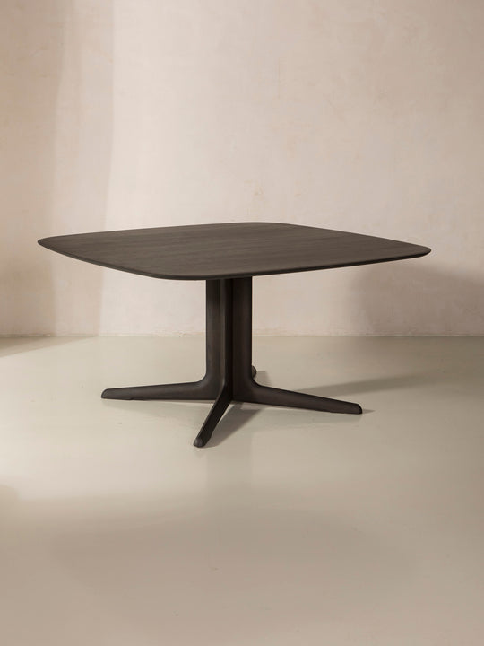 Mesa Corto