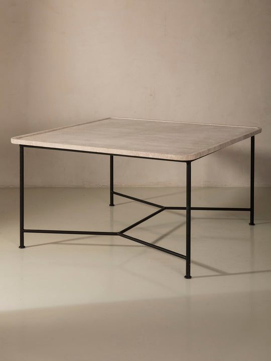 Mott Table 130x130x73cm