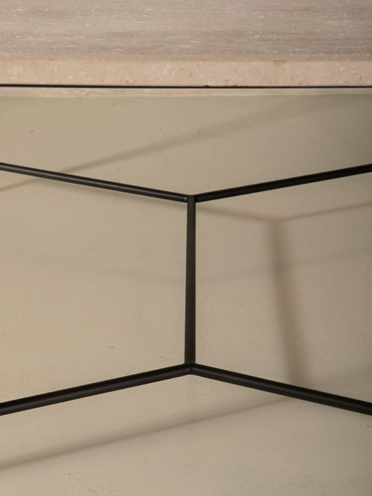 Mott Table 130x130x73cm