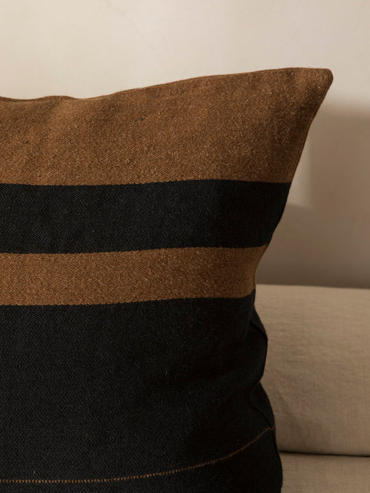 Almohadón Lino Oscar 63x63cm