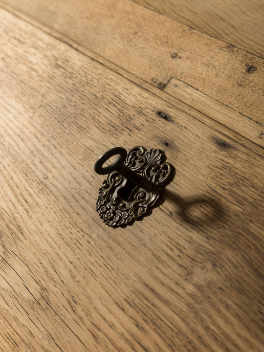 Bureau Liège chestnut 19th century II