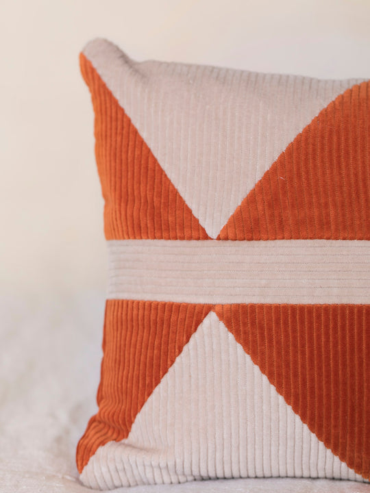 MINOS Pumpkin cushion 25x50cm