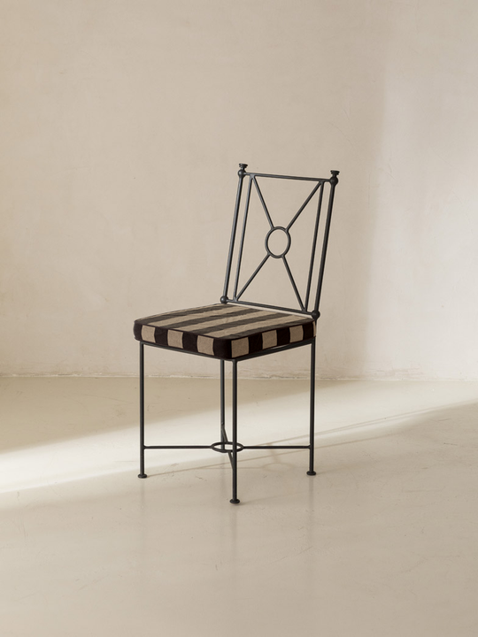 Medaillon Chair Cover Black and Beige