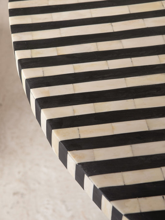 Africa marquetry triptych table Ø108cm