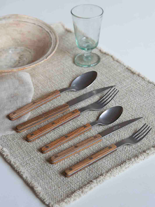 Teak Bistrot cutlery 6 pax. Saber Paris