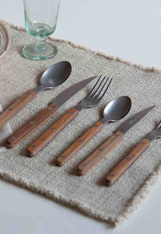 Teak Bistrot cutlery 6 pax. Saber Paris