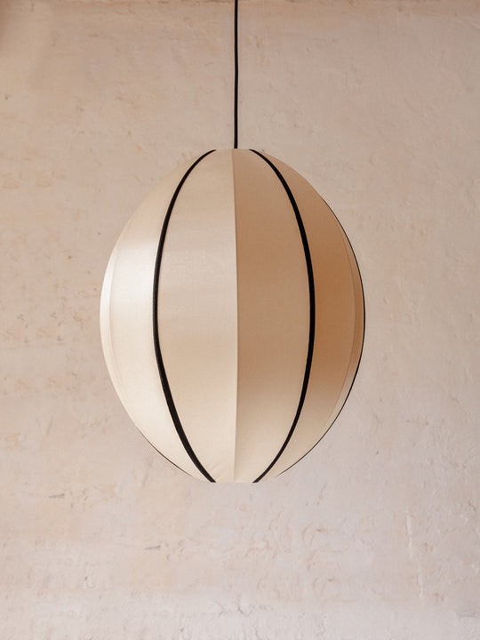 Indochina Oval Classic Cream Lamp