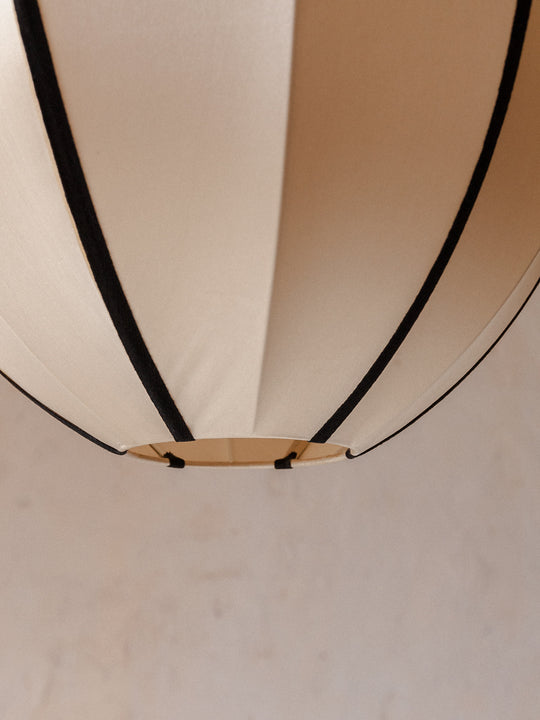 Indochina Oval Classic Cream Lamp