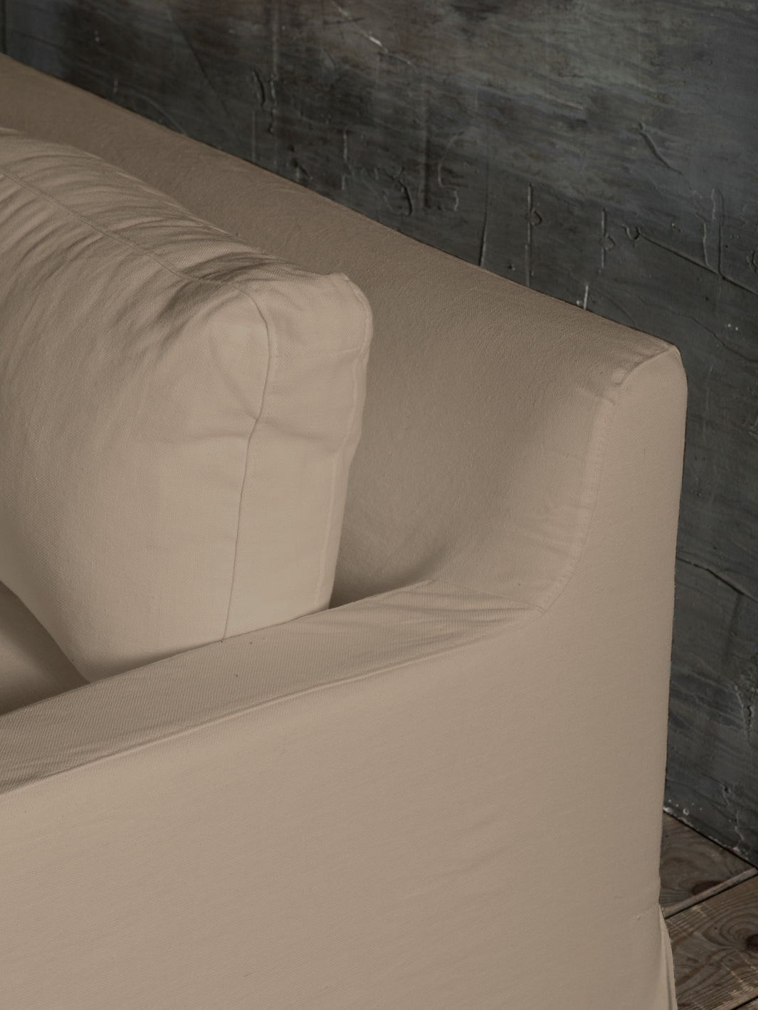 Antwerp sofa in Natural linen