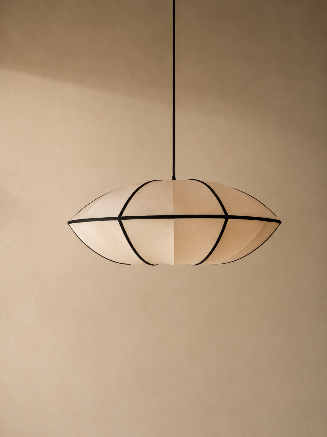 Indochina UFO Classic Cream Lamp 