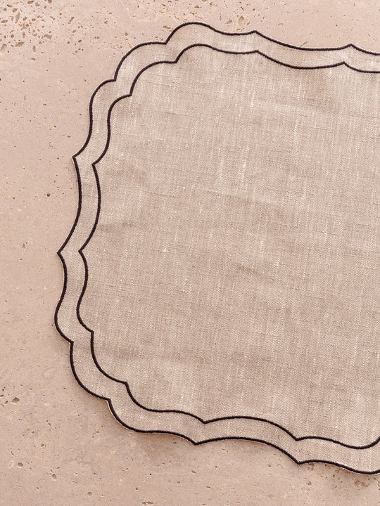 Square Placemat in Natural color waxed linen