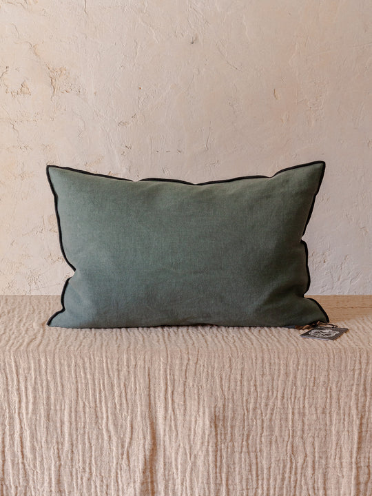 Maison de Vacances black vivid Canard linen cushion 40x60cm