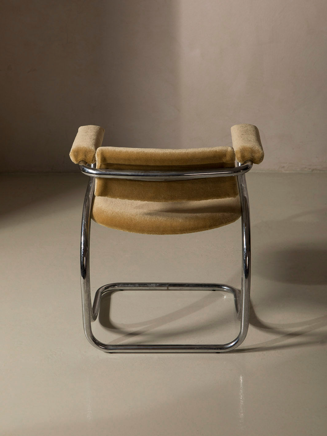 Juego de 6 sillas italianas cromo