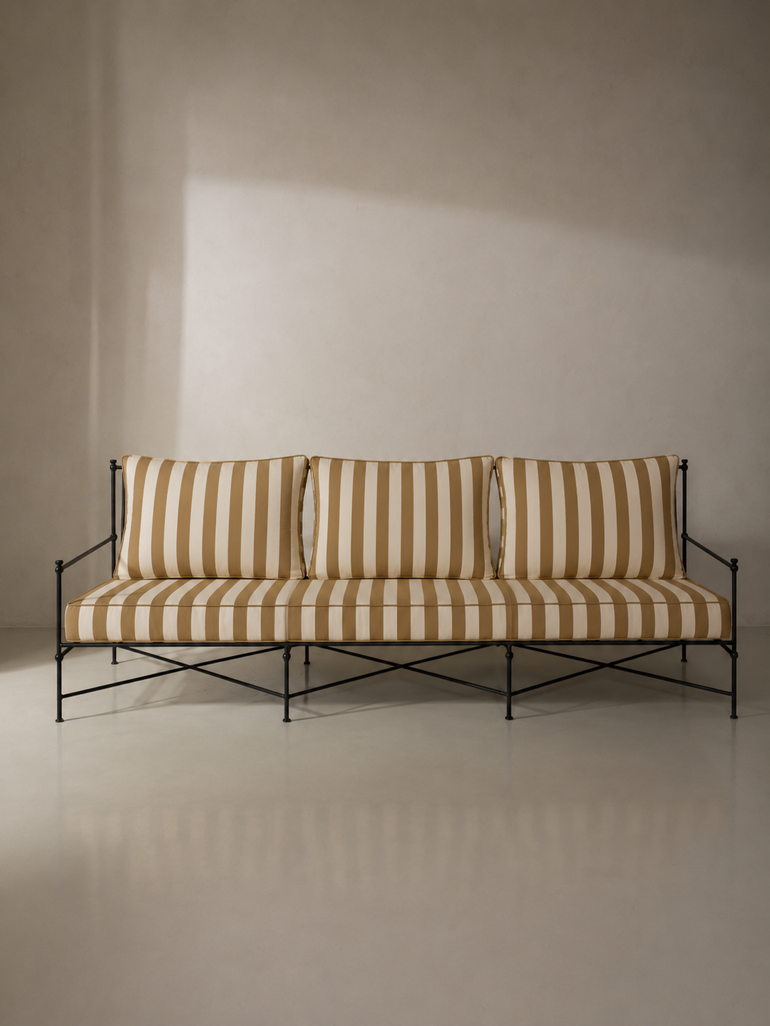 Medaillon wrought iron sofa cover 240cm Ochre and Beige