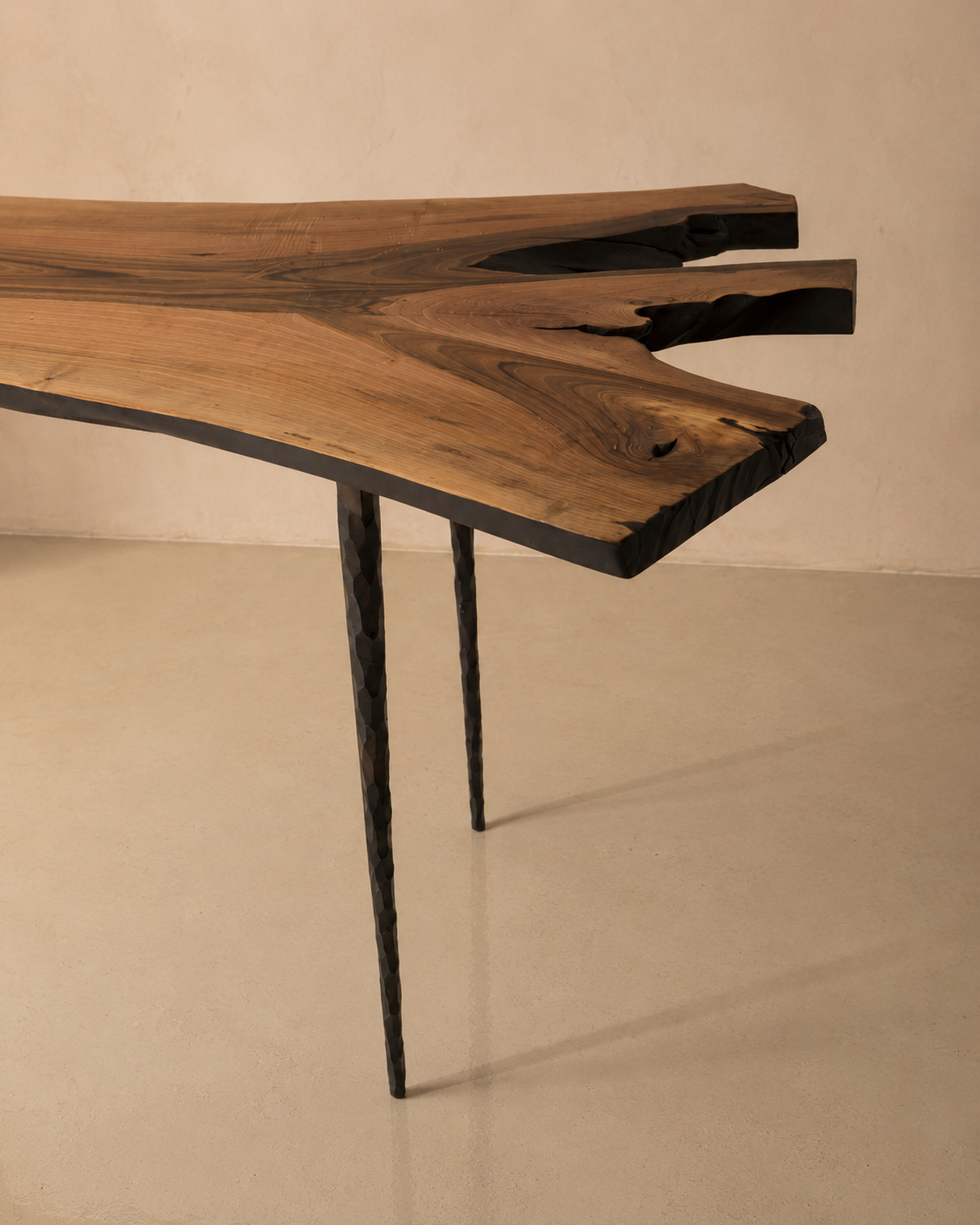 Consola de nogal 280x80x76cm