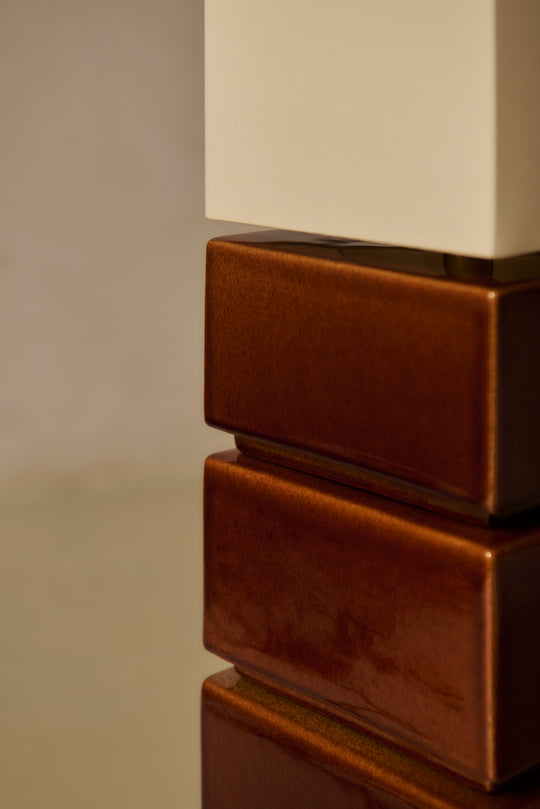 Tower floor lamp, noisette color