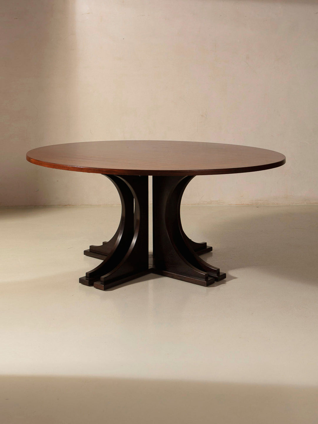 Mesa TL46 de Franco Albini y Franca Helg para Poggi