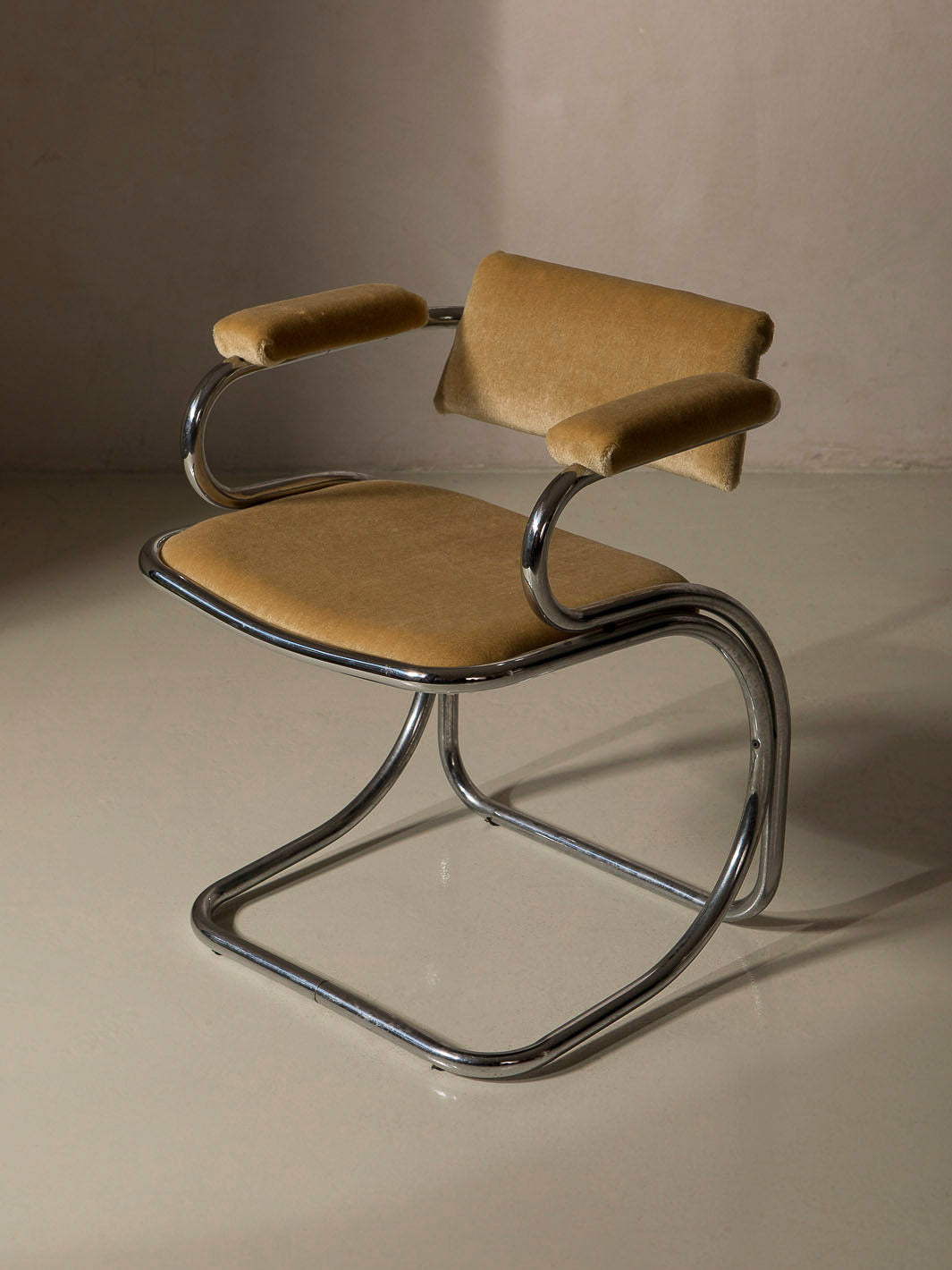 Juego de 6 sillas italianas cromo