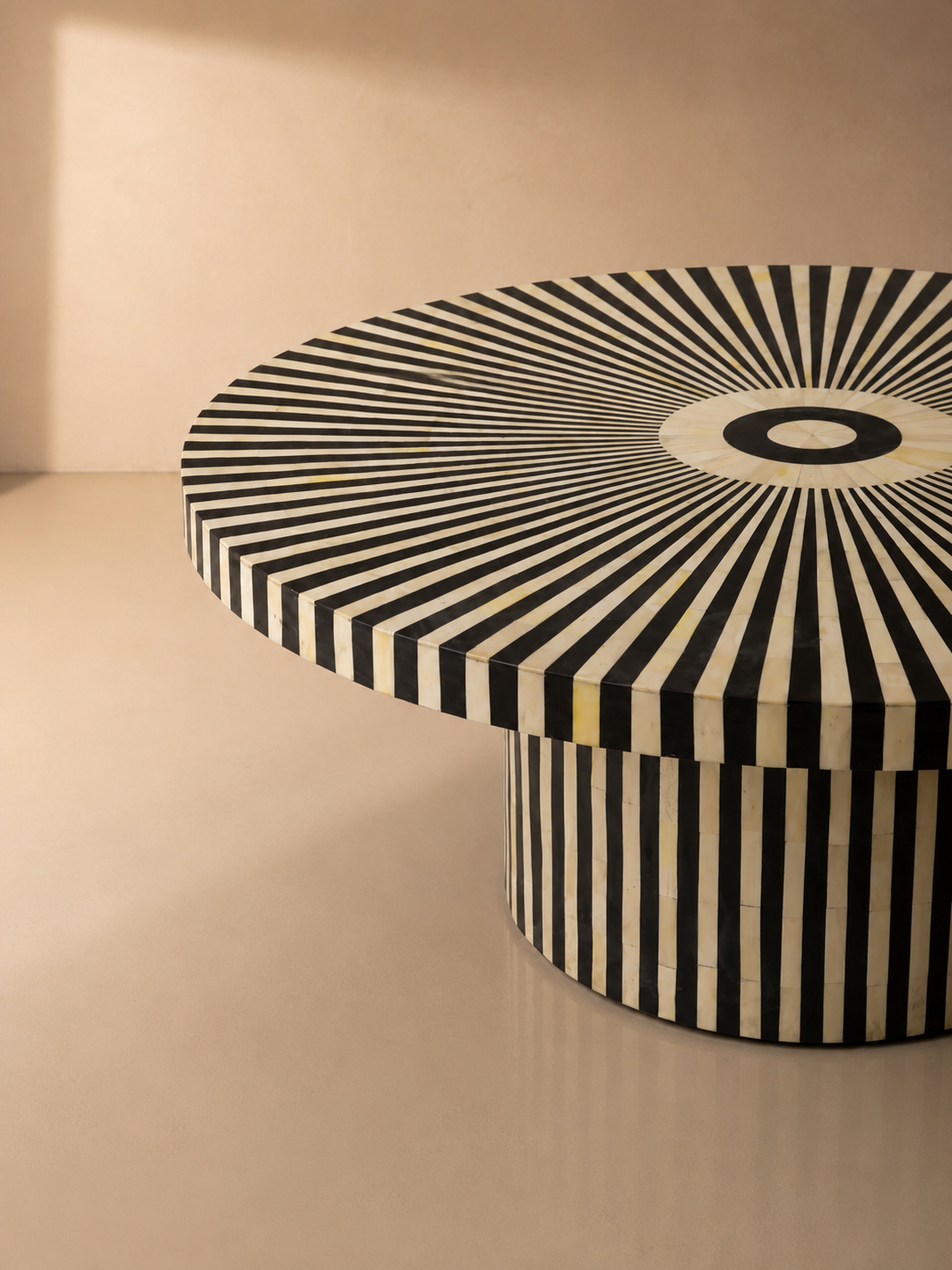 Mesa marquetería África Ø130CM