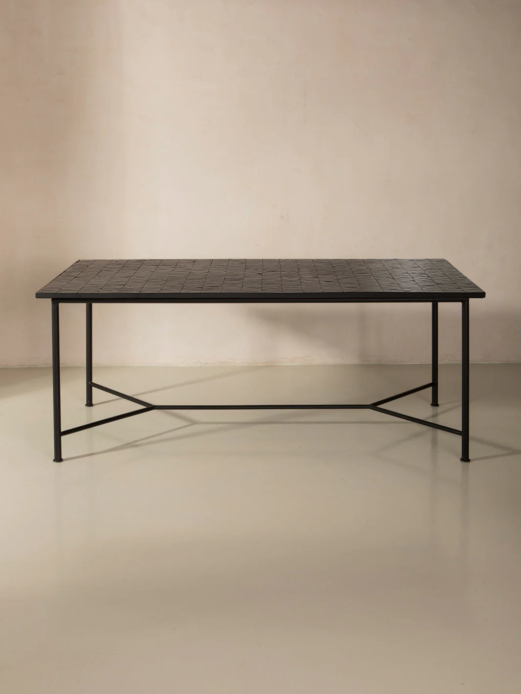 Mesa de comedor Zellige Mott negro