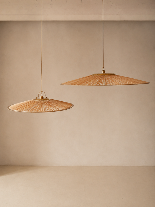 Golden raffia lamp