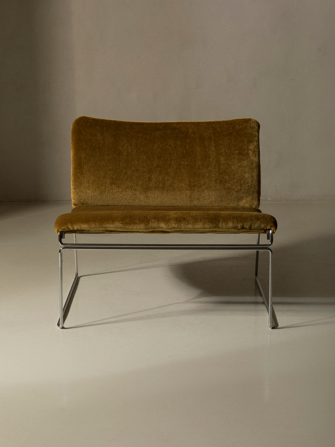 Butacas "Saghi" de Kazuhide Takahama años 70