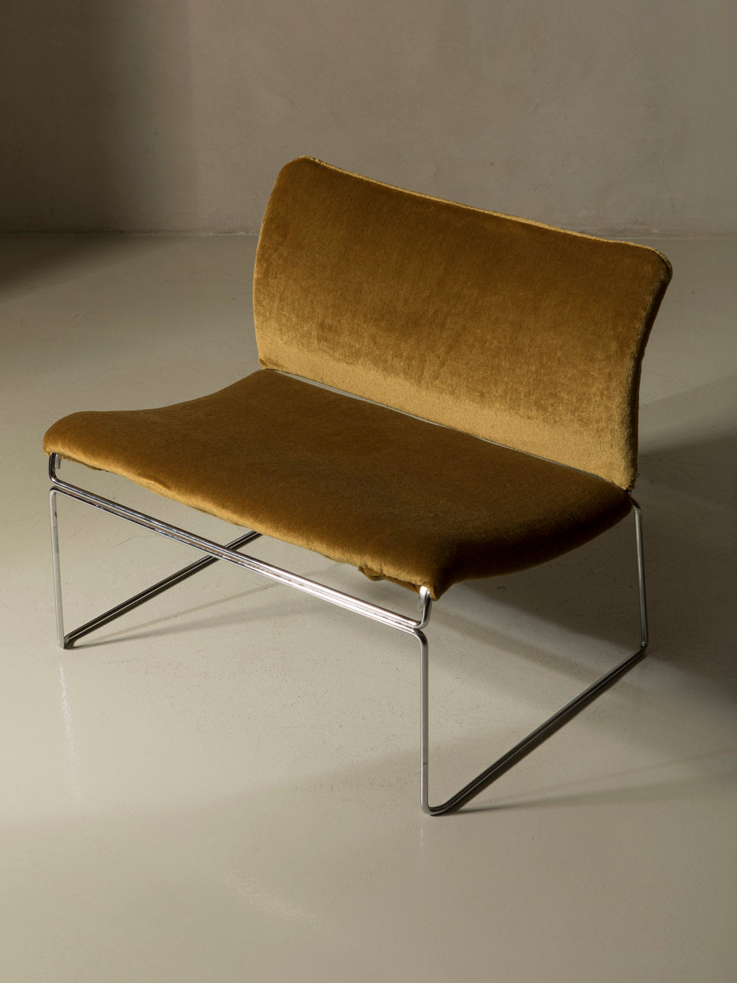 Butacas "Saghi" de Kazuhide Takahama años 70