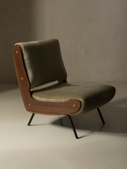 Pair of "836" armchairs by Gianfranco Frattini, 1960s