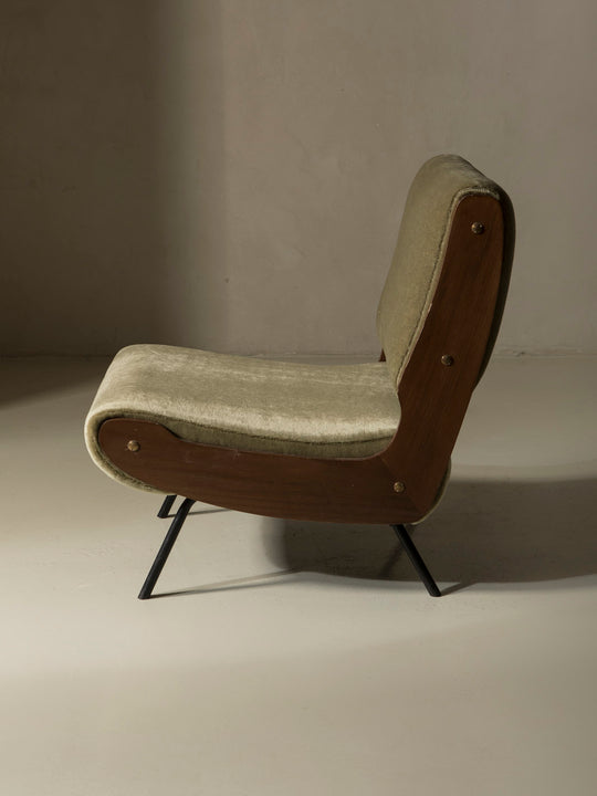 Pair of "836" armchairs by Gianfranco Frattini, 1960s