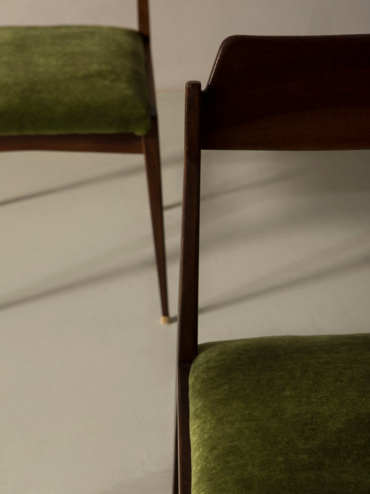 Juego 6 sillas Palosanto tapizadas en verde años 50