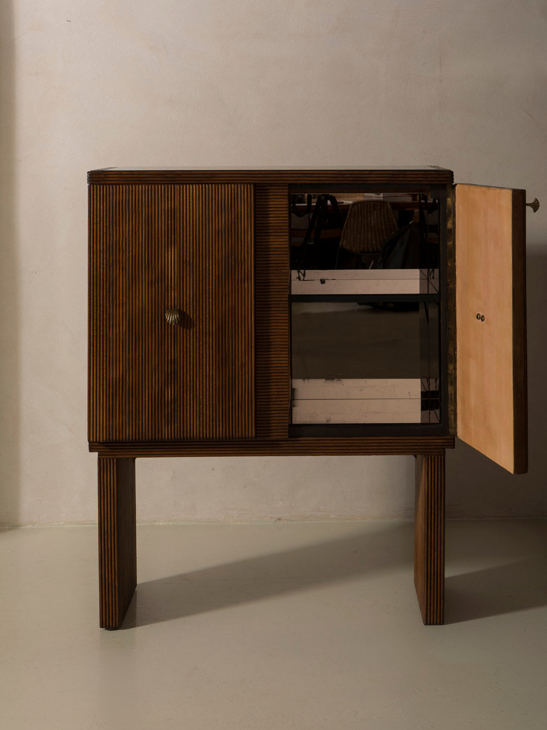 Mueble bar Italia años 60