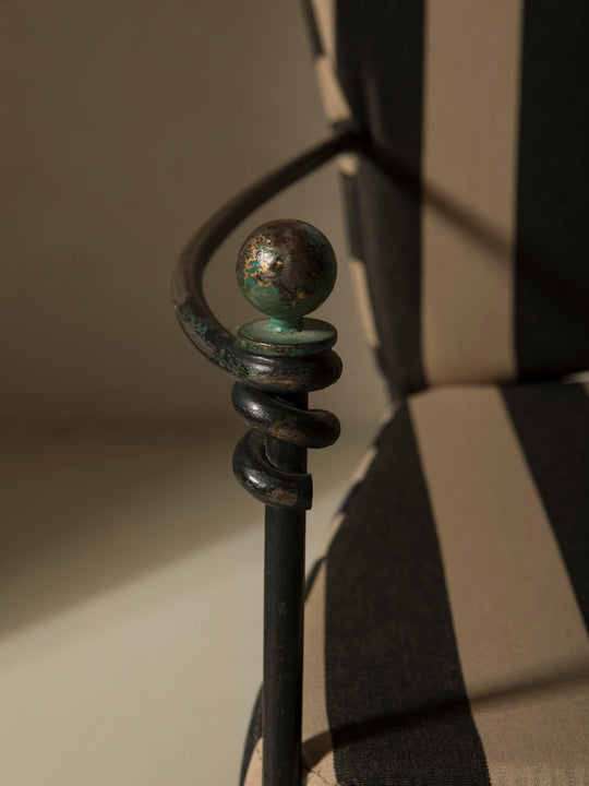 Juego 4 sillas hierro años 60