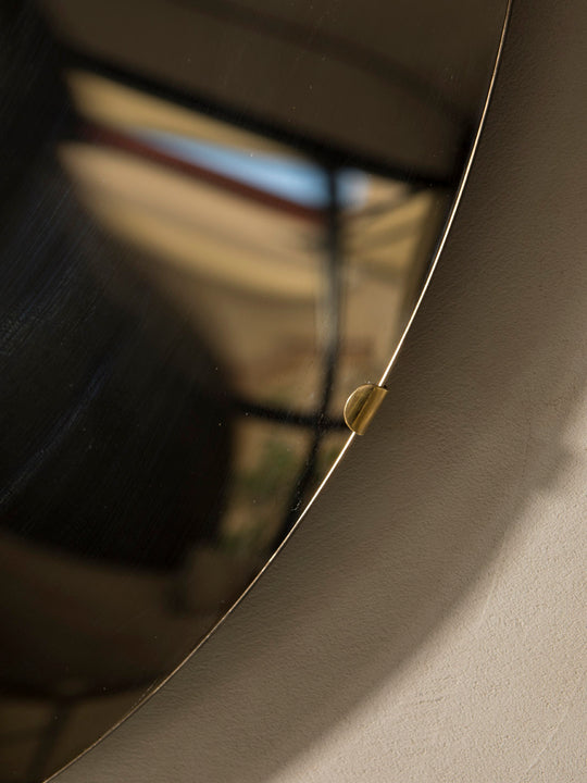 Concave bronze mirror 