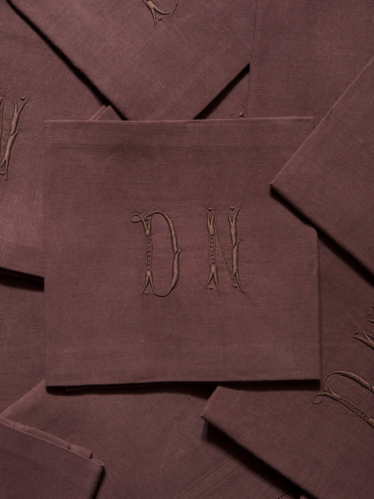 Juego de 12 servilletas de Damasco "DN"