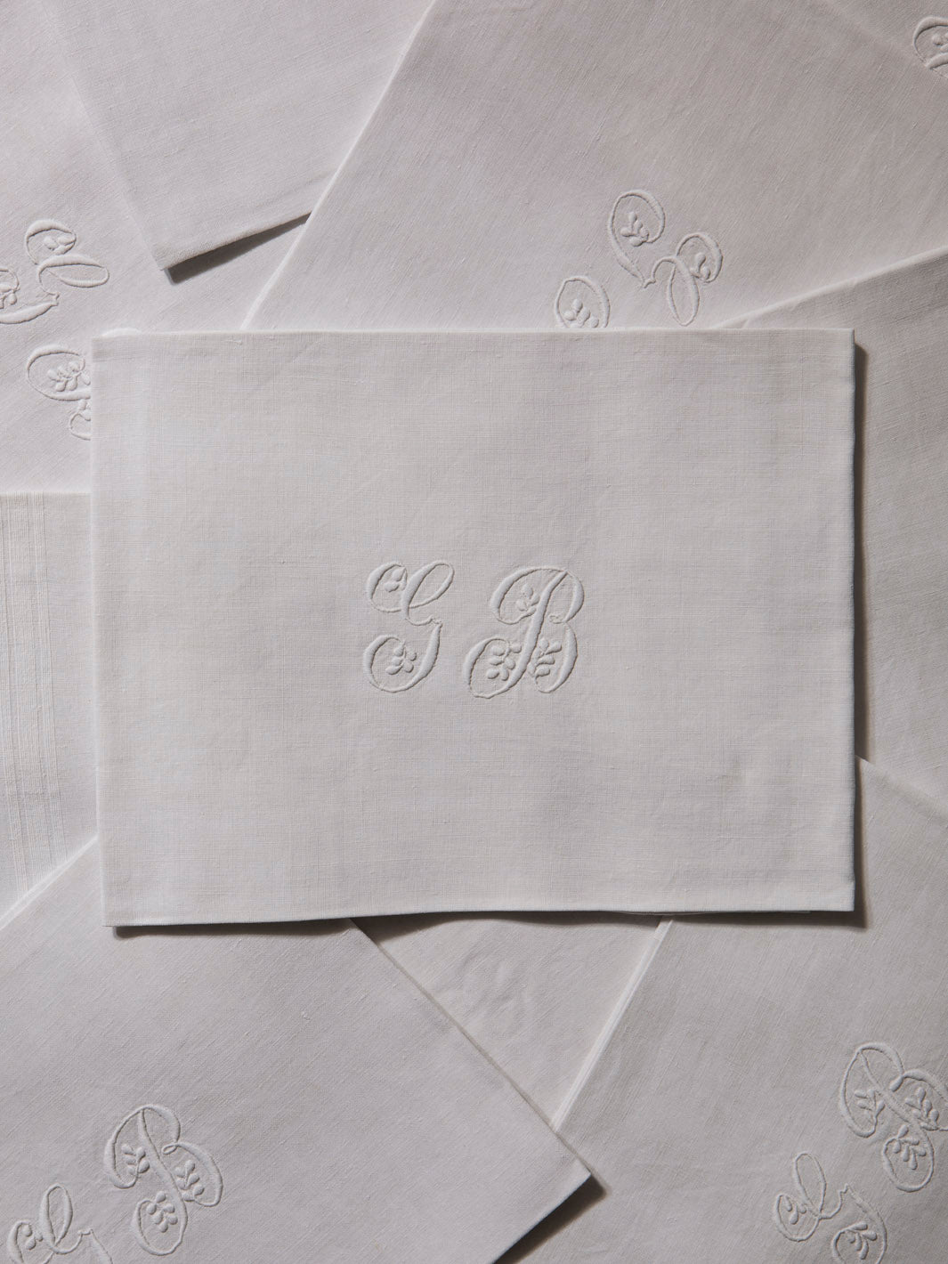 Juego de 10 servilletas de Damasco "GB"