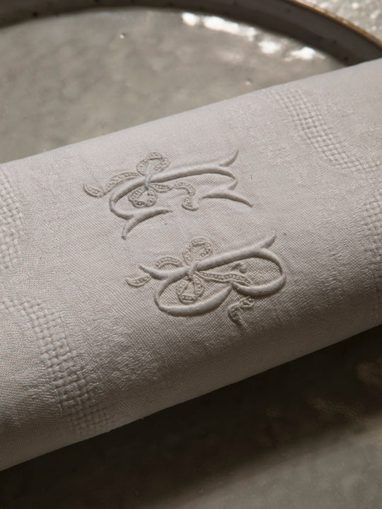 Juego de 10 servilletas de Damasco "CB"