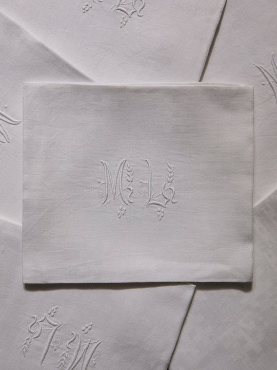 Juego de 6 servilletas de Damasco "ML"