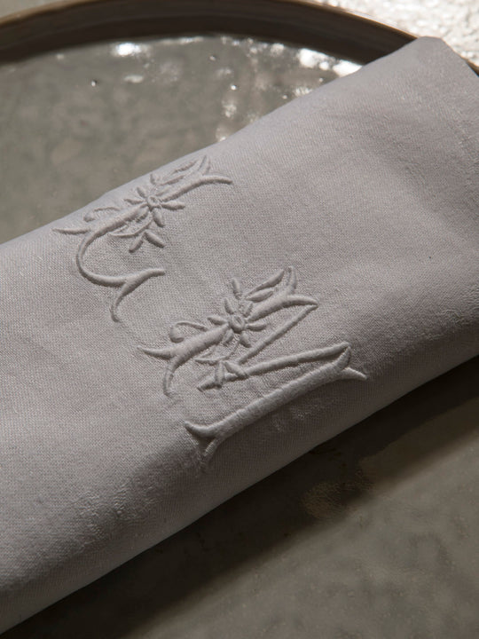 Juego de 8 servilletas de Damasco "LM"