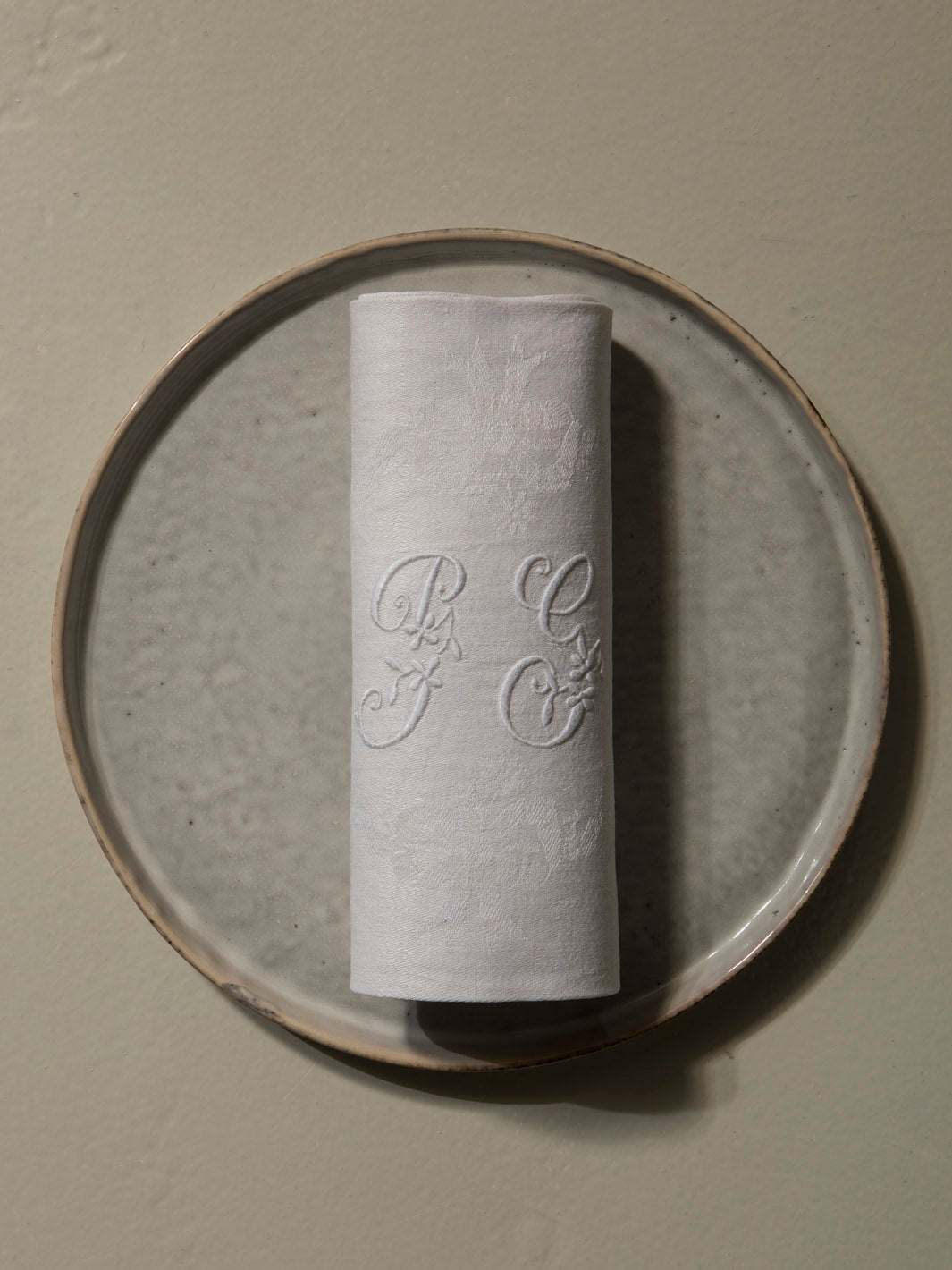 Juego de 12 servilletas de Damasco "PG"