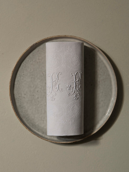 Juego de 12 servilletas de Damasco "EF"