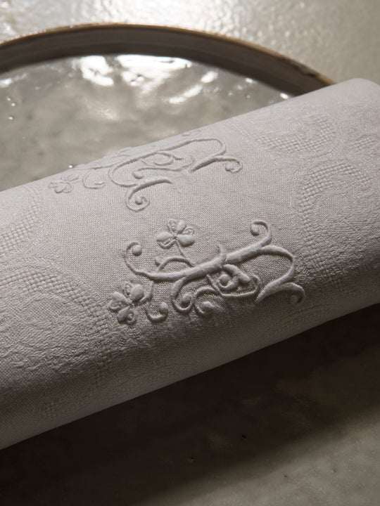 Juego de 12 servilletas de Damasco "EF"