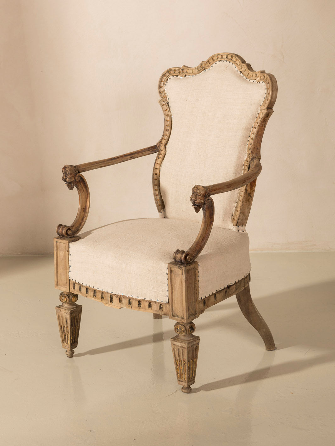 Pareja butacas Louis XVI Chinoiserie s.XIX
