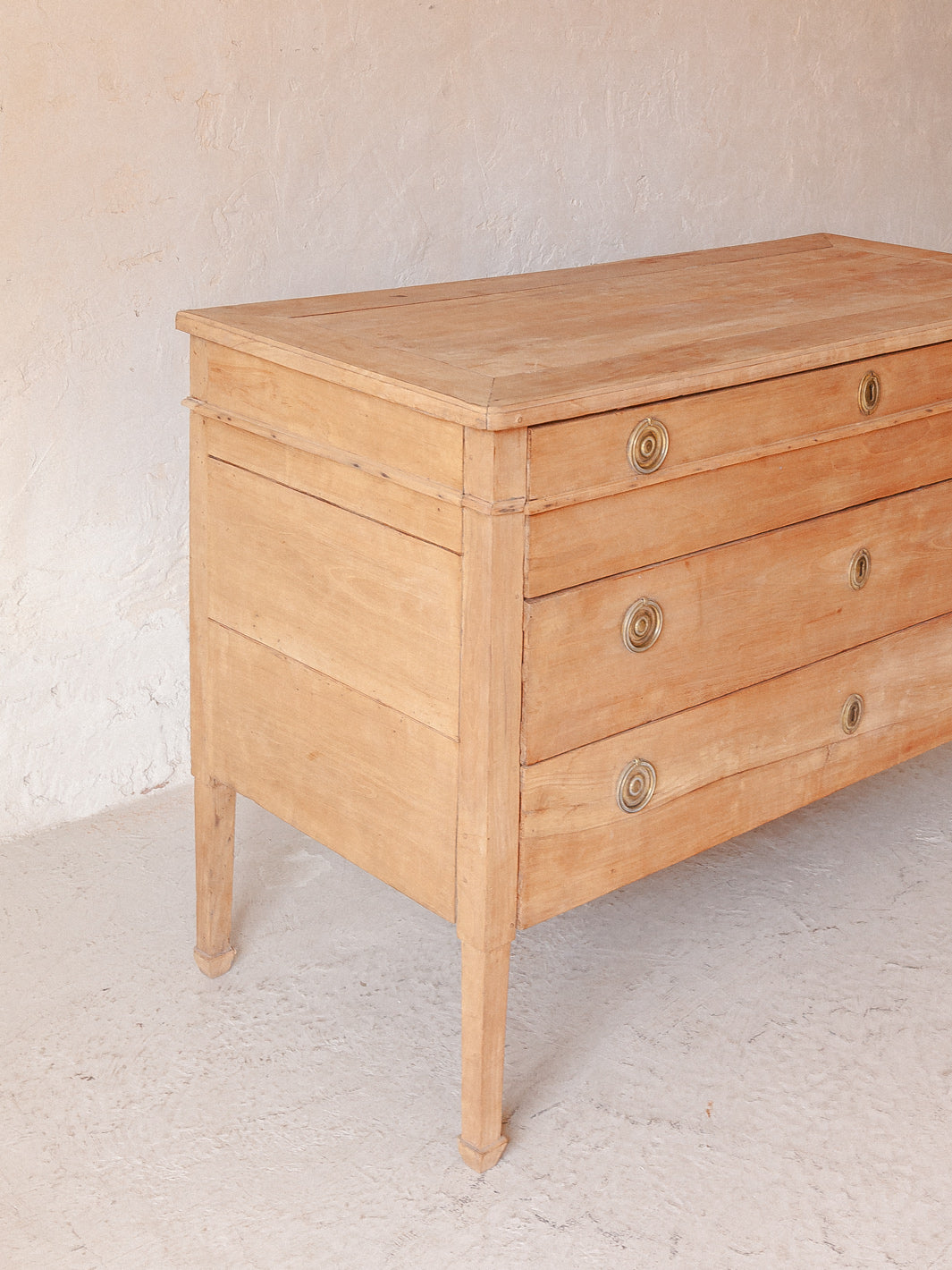 Cherry Louis XVI Directoire chest of drawers